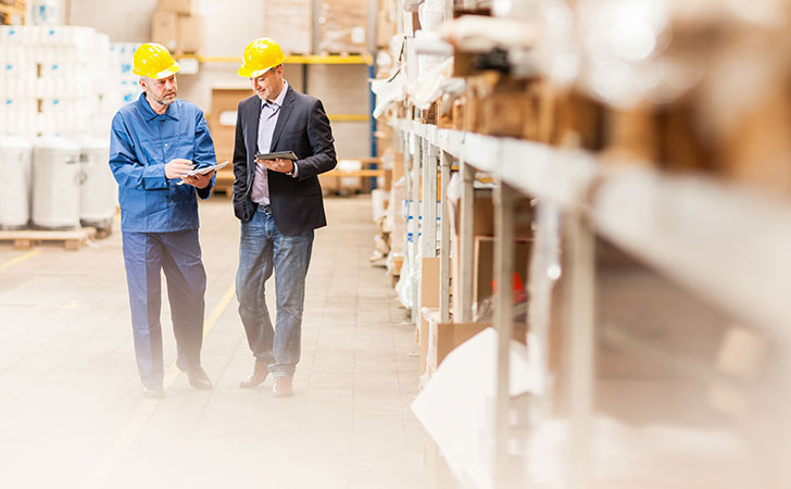 Warehouse workers learning about letters of credit